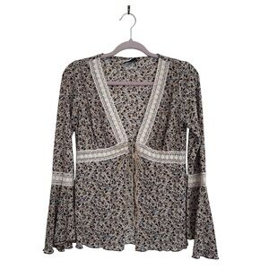 Vintage Y2K ditzy floral tie front top w/ bell sleeves boho witchy